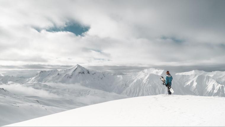 Snowy Mountain Graphic Sweater, Salesforce Commerce Cloud